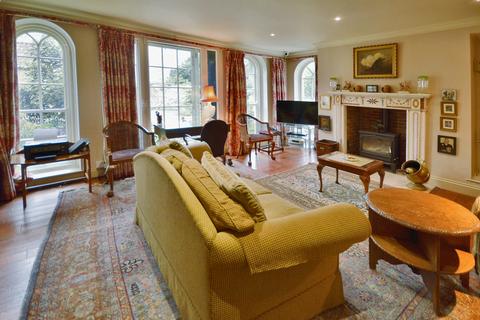 undefined, Westgate, Louth LN11 9YD