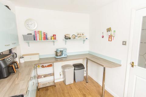 3 bedroom semi-detached house for sale, Mill Hill Road, Market Harborough