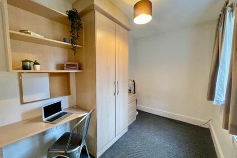 15 Brookside Terrace, Hoole, Chester, CH2 3PX