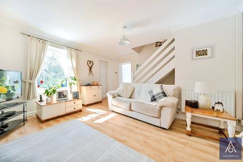 3 bedroom semi-detached house for sale, Portway Drive, Brackley NN13