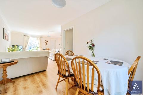 3 bedroom semi-detached house for sale, Portway Drive, Brackley NN13