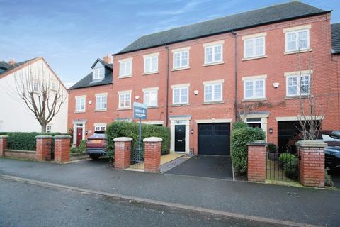 3 bedroom townhouse to rent, Upton Grange, Chester CH2