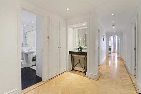 4 bedroom apartment for sale, Hans Lodge, Hans Road, Knightsbridge SW3