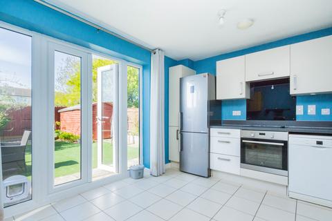 31 Chimney Crescent, Irthlingborough, Wellingborough, NN9 5WF