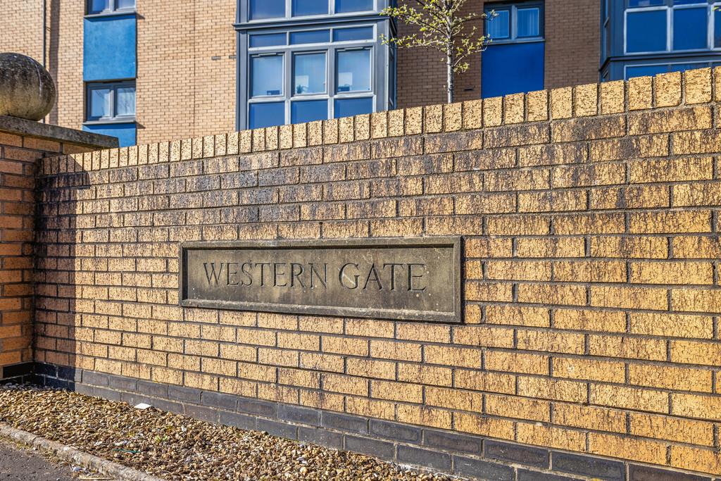4-print-187 Knightswood Road Flat 3.3 5