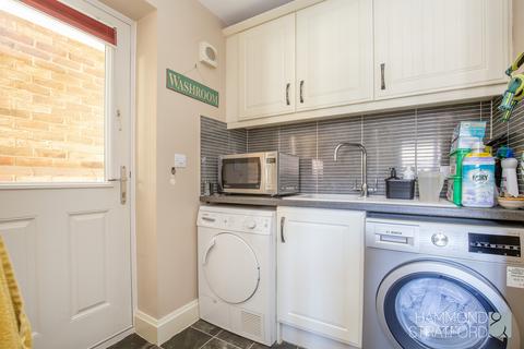 17 Bryony Way, Attleborough, NR17 1QL