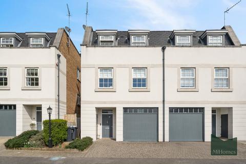 3 bedroom semi-detached house for sale, Oakley Mews, Enfield