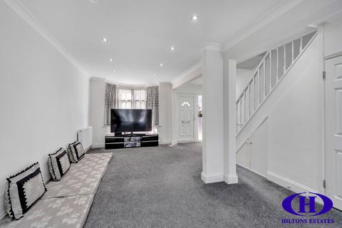 5 bedroom semi-detached house for sale, Uxbridge Road, Feltham