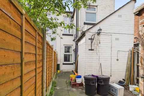 2 bedroom end of terrace house for sale, Endicott Road, Birmingham B6