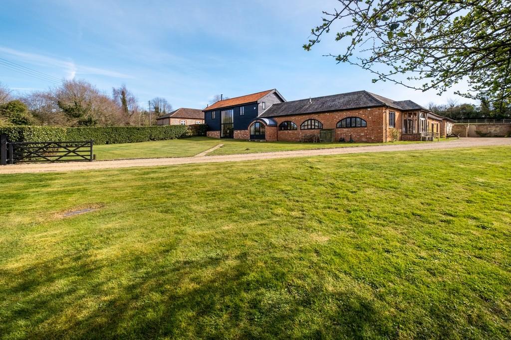 Mill Farm Barn-4
