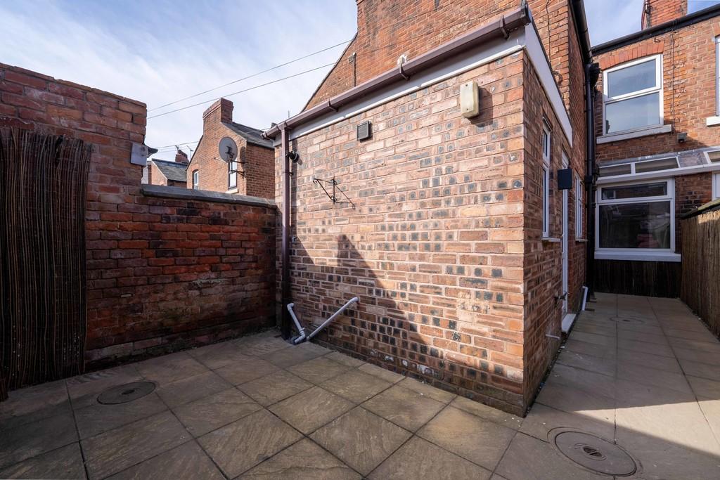 114 Faulkner Street, Hoole, CH2 3 BQ-16