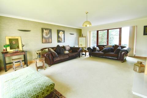 5 bedroom detached house to rent, South Deeside Road, Maryculter, AB12