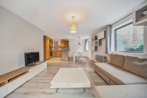 3 bedroom flat to rent, Montaigne Close, Westminster, London, SW1P