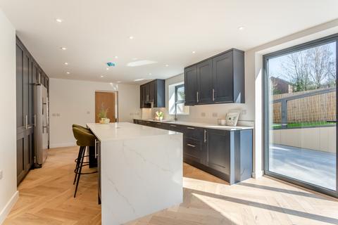 undefined, Perrys Court Lane, Ruardean