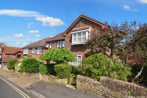 2 bedroom house for sale, Old Seaview Lane, Seaview, PO34 5EJ