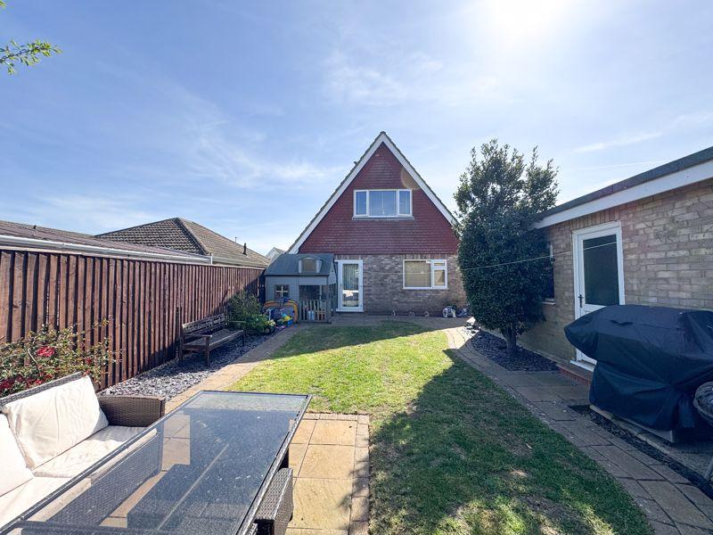 Rear garden view 3