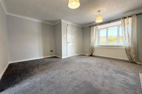 5 Borrowdale Close, Brierley Hill, DY5 3RW