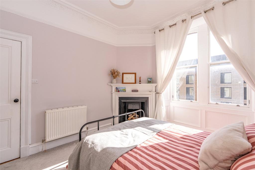 Bedroom 1 Alt