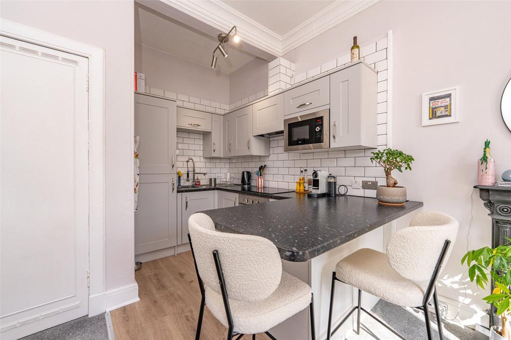 Kitchen Alt