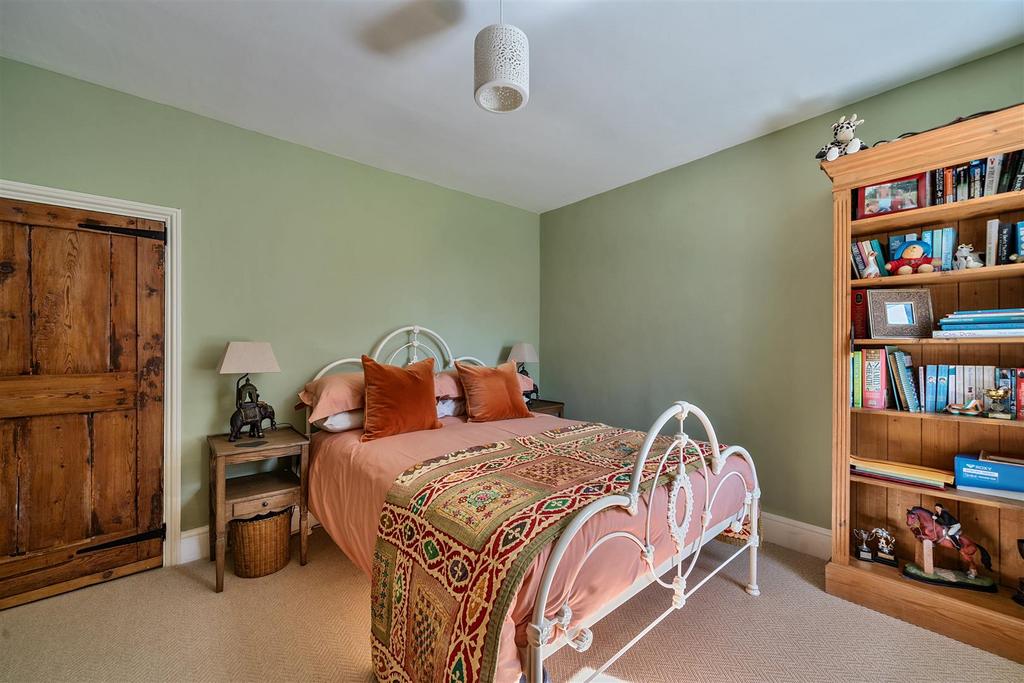 Farmhouse Bedroom