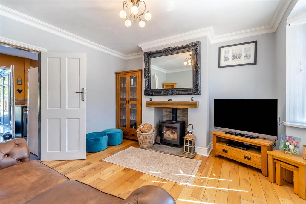 8641736-interior23.jpg