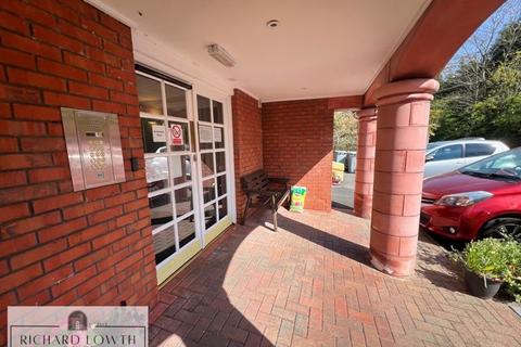 1 bedroom apartment for sale, Holland Court, Poynton
