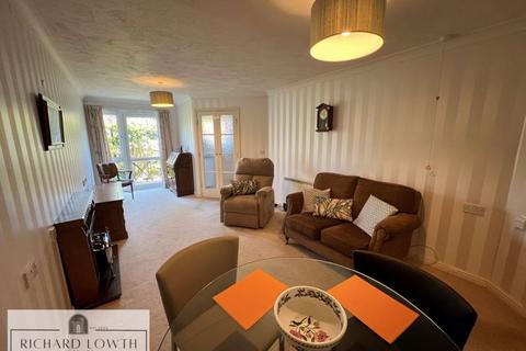 1 bedroom apartment for sale, Holland Court, Poynton