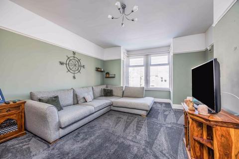 1 bedroom apartment for sale, Kirby Road, North End