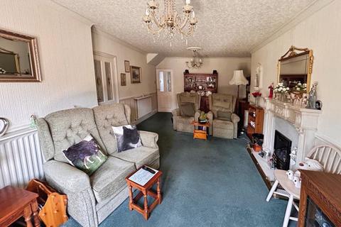 3 bedroom semi-detached bungalow for sale, Broomhill Close, Great Barr, Birmingham, B43 5BT