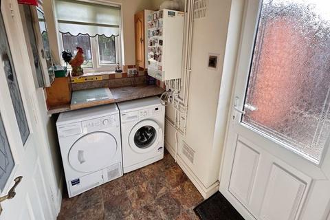 1 Broomhill Close, Birmingham, B43 5BT