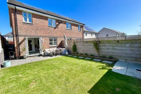 3 bedroom semi-detached house for sale, Parc Pentywyn , Deganwy