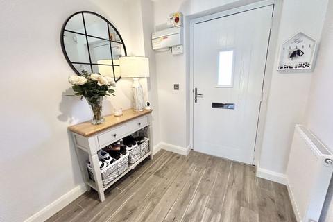 3 bedroom semi-detached house for sale, Parc Pentywyn , Deganwy