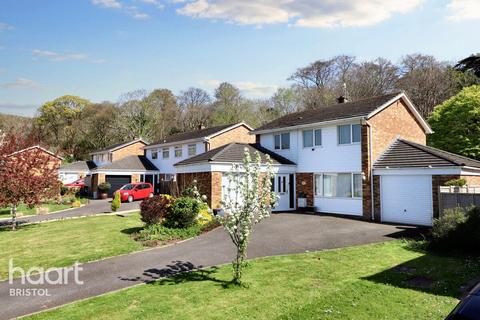17 Ferndown Close, Kingsweston, Bristol, BS11 0UP