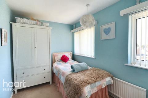 17 Ferndown Close, Kingsweston, Bristol, BS11 0UP
