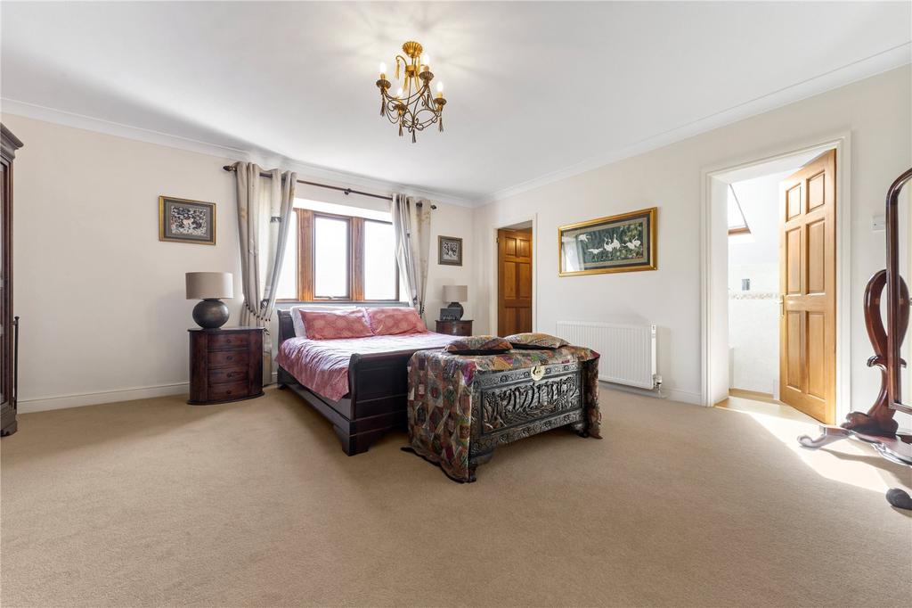 Main Bedroom