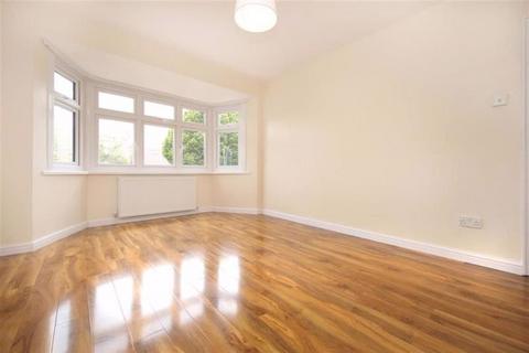 2 bedroom property to rent, Pennine Drive, London NW2