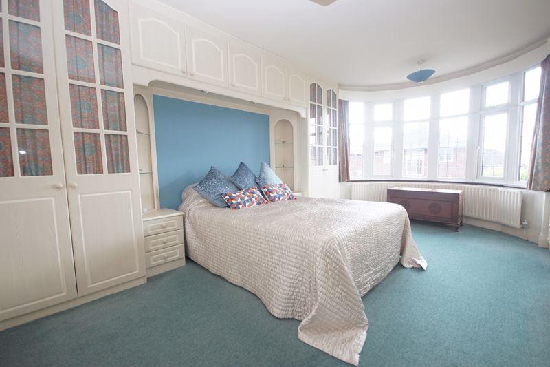 En-Suite 1