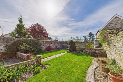 undefined, The Triangle, Somerton