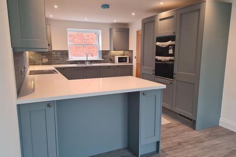 undefined, Badger Close, Langport