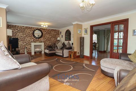 undefined, Westdean Close, Halesowen B62