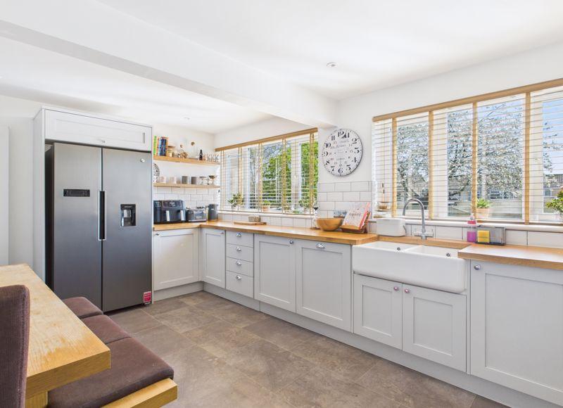 Kitchen diner