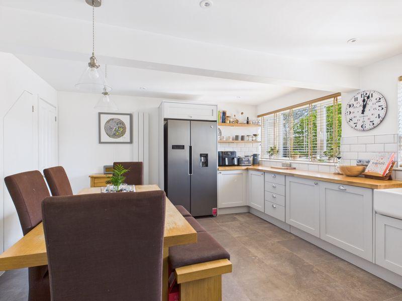 Kitchen diner