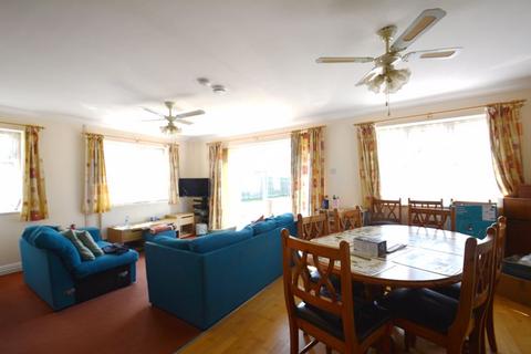 26 Belgrave Road, Minster On Sea, Sheerness, ME12 3EB