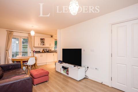 2 bedroom terraced house to rent, Elizabeth Place, Heath Road
