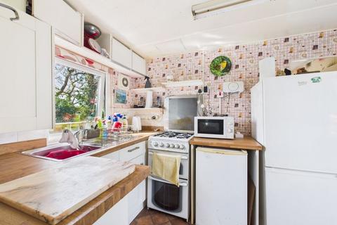 2 bedroom mobile home for sale, Goldenbank, Falmouth - Park home for the over 55's