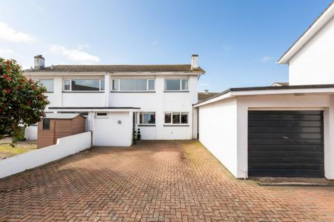 13 Nomond Avenue, St Helier