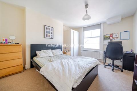 4 bedroom apartment to rent, Burlington Gardens Acton W3