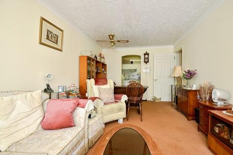 2 bedroom retirement property for sale, Chalkwell Road, Sittingbourne ME10