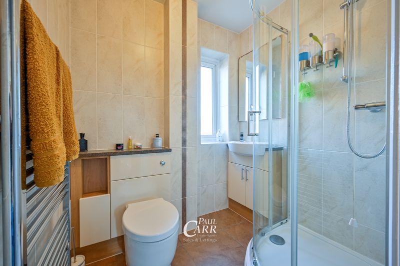 Master En-Suite