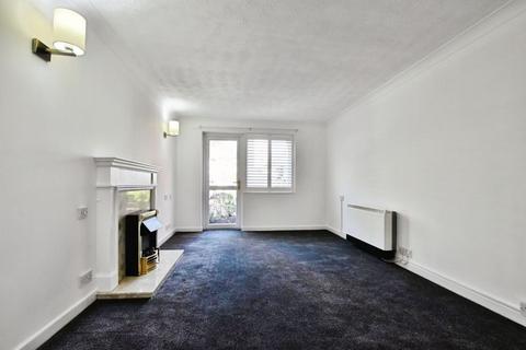 1 bedroom retirement property for sale, Ruskin Court, Knutsford WA16
